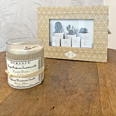 Hébergement de vacances Suzanne - Maison De Charme *
